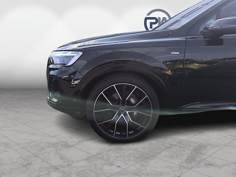 Audi Q7 3.0 TDi S-Line - fotka 23 z 23