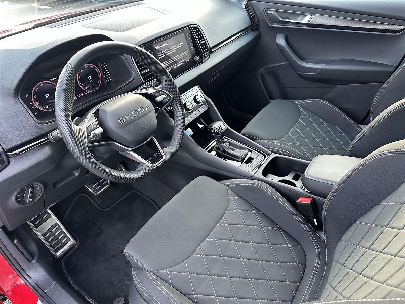 Škoda Karoq (2025) 2.0 TDI 4x4 DSG Sportline - fotka 7 z 33