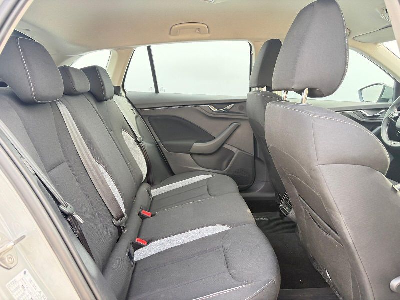 Škoda Scala (2026) 1.0 TSI / 70 kW / SELECTION - fotka 9 z 34