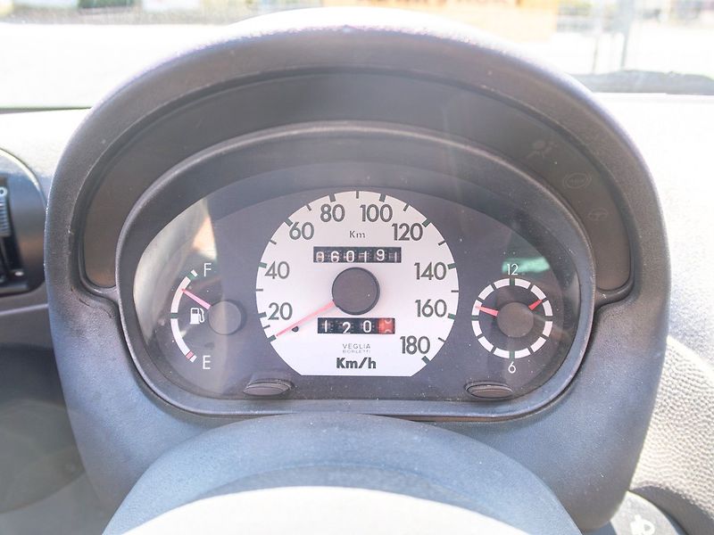 Fiat Seicento (2000) 0.9i - 2x KOLA - fotka 14 z 23