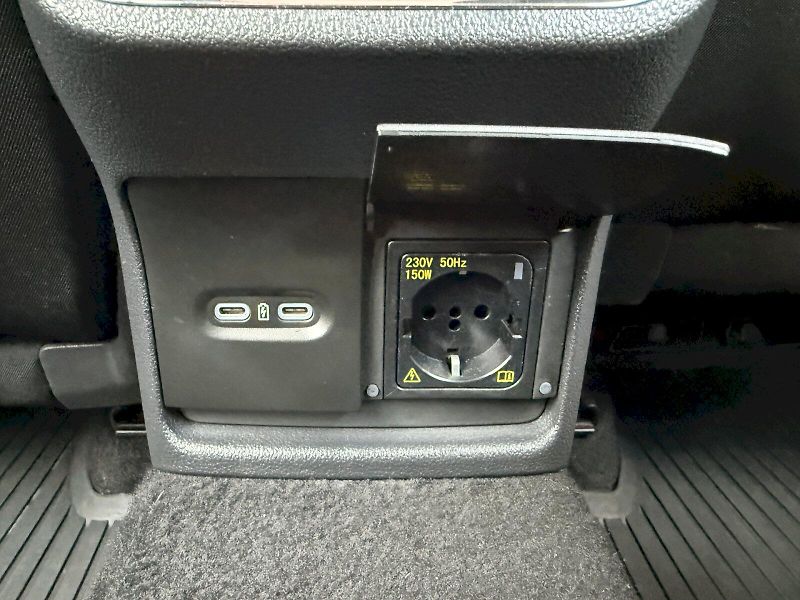 Škoda Octavia (2022) COM STY TS 4X4 140/2.0 A7F - fotka 13 z 35