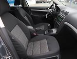Škoda Octavia (2012) Ambition 1.6 TDI, Tempomat - náhled 9