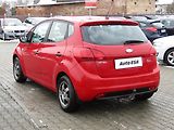 Kia Venga (2010) 1.4CVVT, ČR, TZ - náhled 6