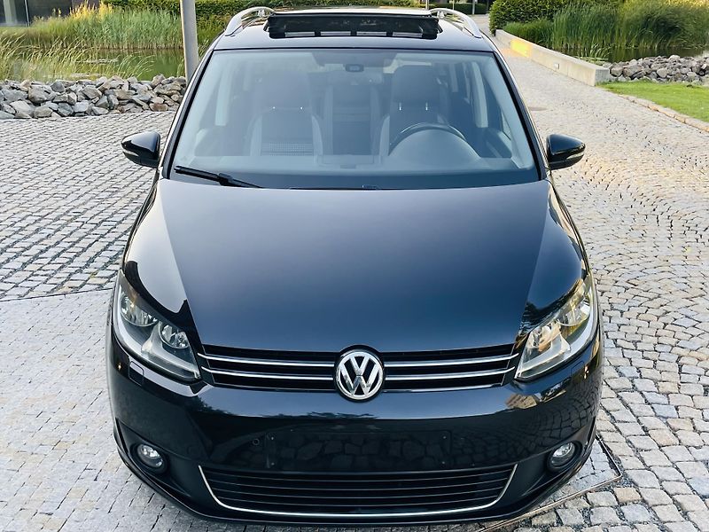 Volkswagen Touran 2.0TD MAN 7MÍST SERVISKA TAŽNÉ - fotka 6 z 48