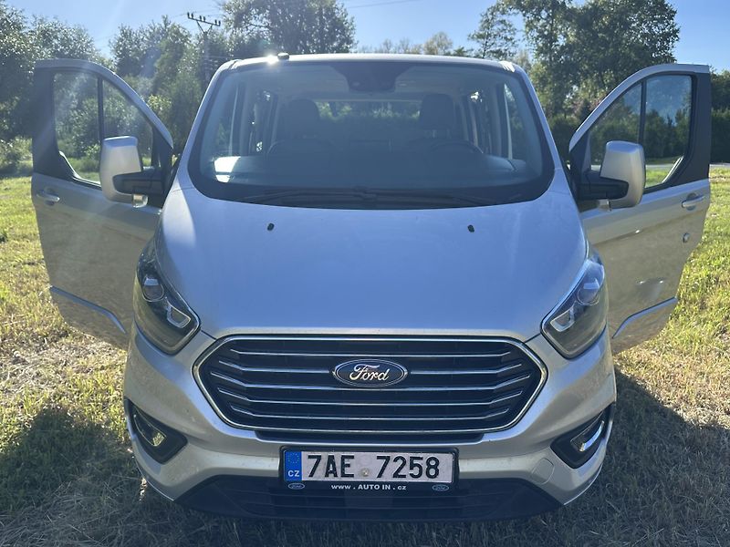 Ford Tourneo Custom (2018) Titanium X na novych pneu - fotka 7 z 18
