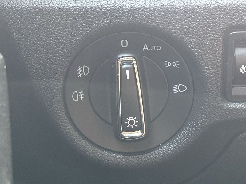 Škoda Scala (2024) 1.0 TSI DSG Top Selection - fotka 15 z 31
