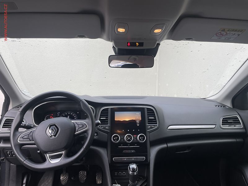 Renault Mégane (2023) 1.3 TCe, Equilibre - fotka 8 z 19