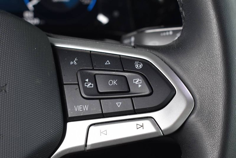 Volkswagen Golf Variant (2024) STYLE 1.5TSI, Manuál,LED - fotka 17 z 24