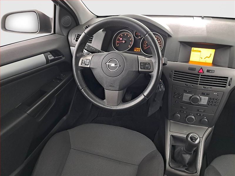 Opel Astra (2006) 1.6 16V, Tažné, jezdí výborně - fotka 7 z 17