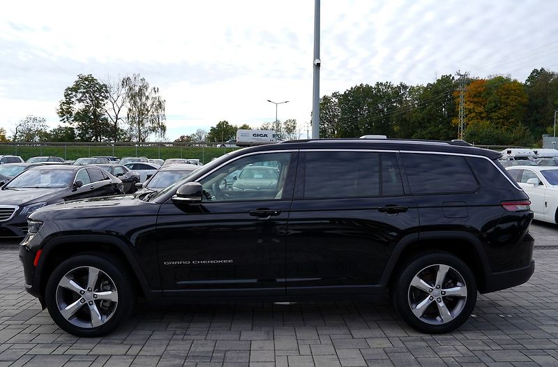 Jeep Grand Cherokee 3.6i V6 Long Limited,4x4,300PS - fotka 3 z 50