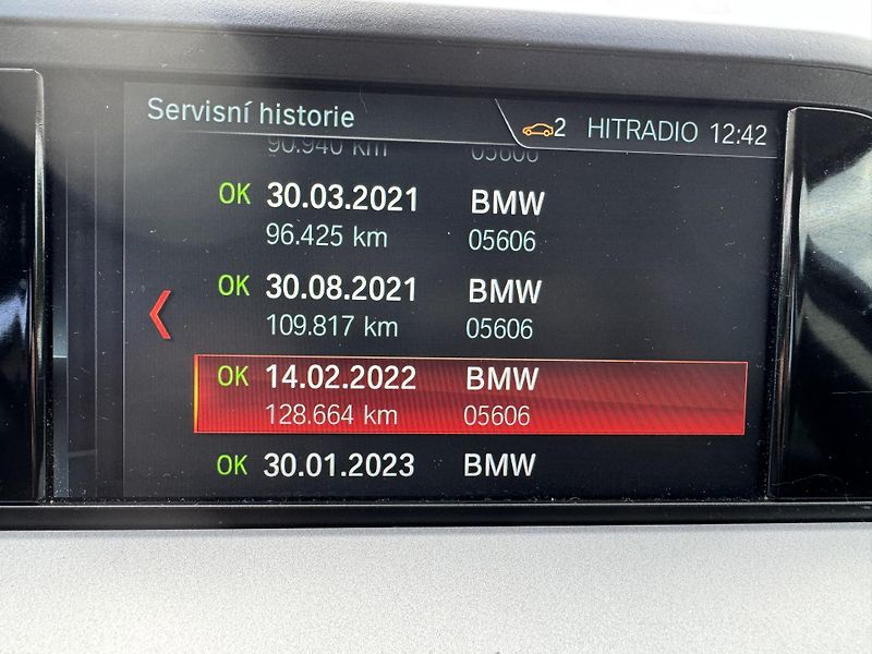 BMW X3 (2018) 2.0 X-DRIVE 140KW - fotka 19 z 20