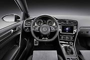 Koncept Volkswagen Golf R400.