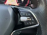 Škoda Karoq SportLine Exclusive 2,0 TDI 11 - náhled 31