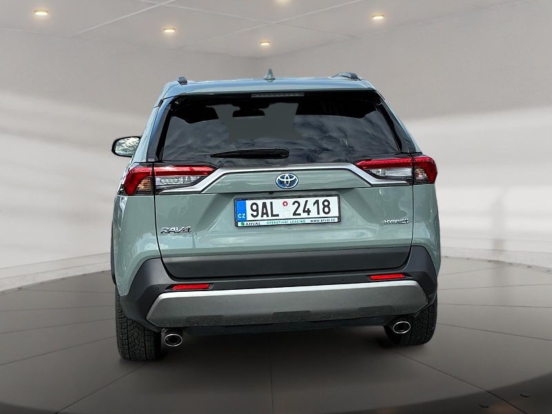 Toyota RAV4 (2022) COMFORT 2.5 HYBRID 131kW 4WD  - fotka 5 z 11