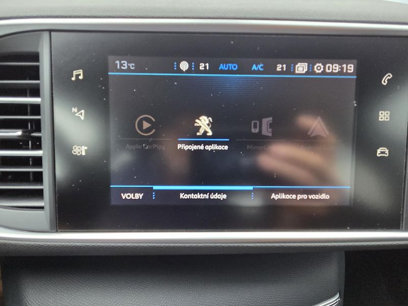 Peugeot 308 (2019) 1.2 PT 110 Style MAN6 - fotka 20 z 27