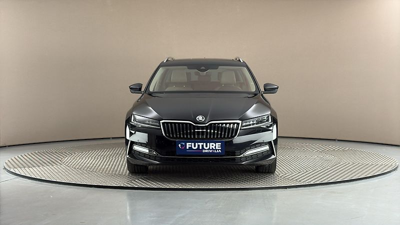 Škoda Superb 2.0 TDI DSG 4x4 L&K Combi - fotka 3 z 36
