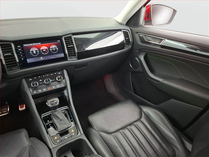 Škoda Kodiaq (2022) 2.0 TDI - fotka 8 z 24