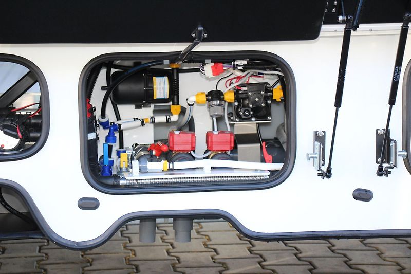 Niesmann+Bischoff (2025) ARTO 88 E model 2026 - fotka 21 z 79