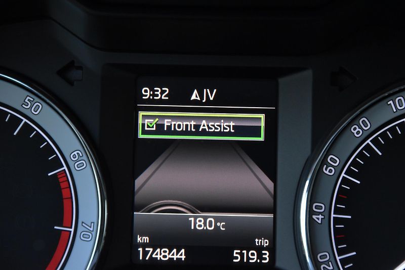 Škoda Octavia 1.4 TSi G-TEC STYLE,LED,NAV,TZ - fotka 16 z 50