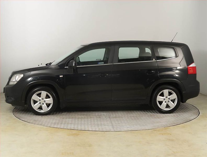 Chevrolet Orlando (2012) 1.8i, 7 míst, ČR,1.maj - fotka 3 z 21