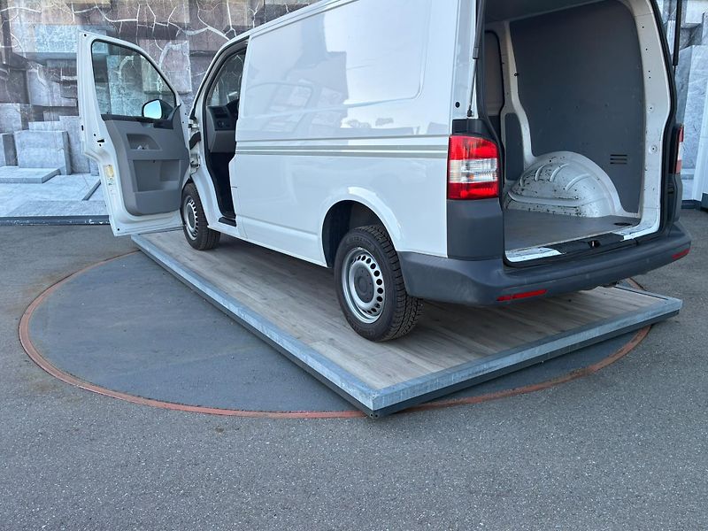 Volkswagen Transporter (2013) 2.0TDi, 84KW - fotka 9 z 18