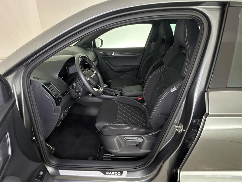 Škoda Karoq Sportline DSG - fotka 7 z 28