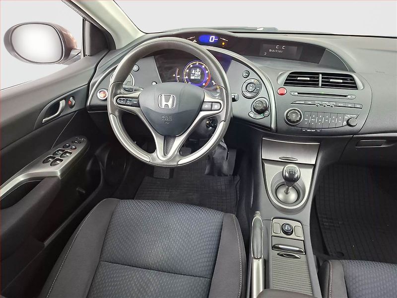 Honda Civic (2010) 1.4 i-VTEC, po STK - fotka 7 z 15