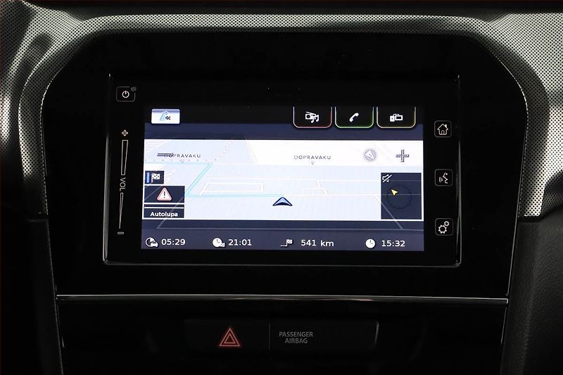 Suzuki Vitara (2023) GLX 1.4 BoosterJet - fotka 11 z 16