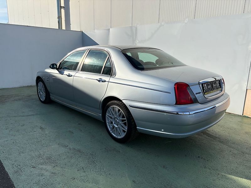 Rover 75 2.0 V6 Silverstone Classic - fotka 4 z 18