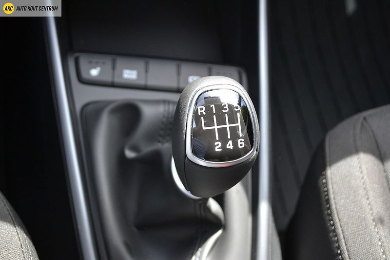 Hyundai Bayon FL 26 1,0 T-GDI MT GO PLUS - fotka 19 z 41