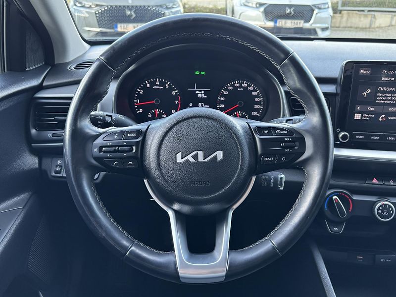 Kia Stonic SPIN 1.2 DPI 62 kW - fotka 10 z 22