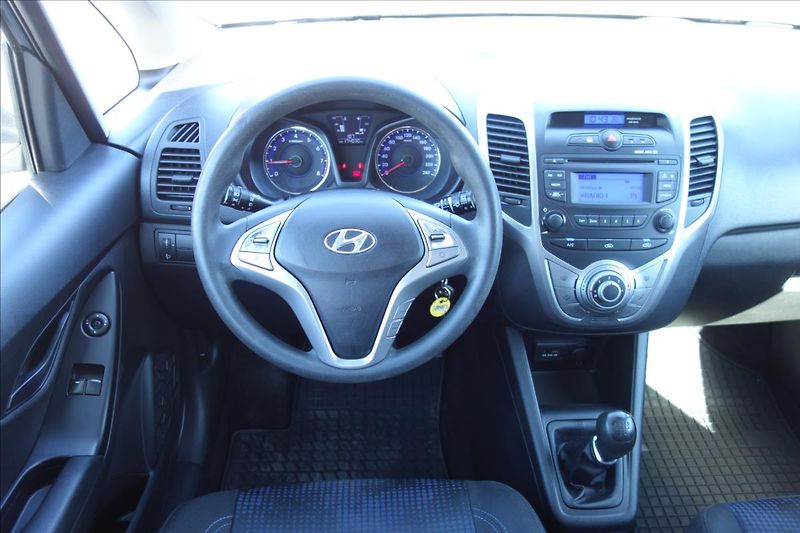 Hyundai ix20 1,4 CVVT, ČR, KLIMATIZACE. - fotka 16 z 30