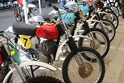 závodní motokrosové speciály