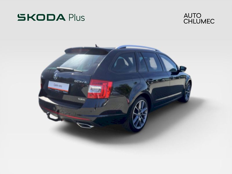 Škoda Octavia (2016) Combi 2.0 TDI RS - fotka 2 z 23