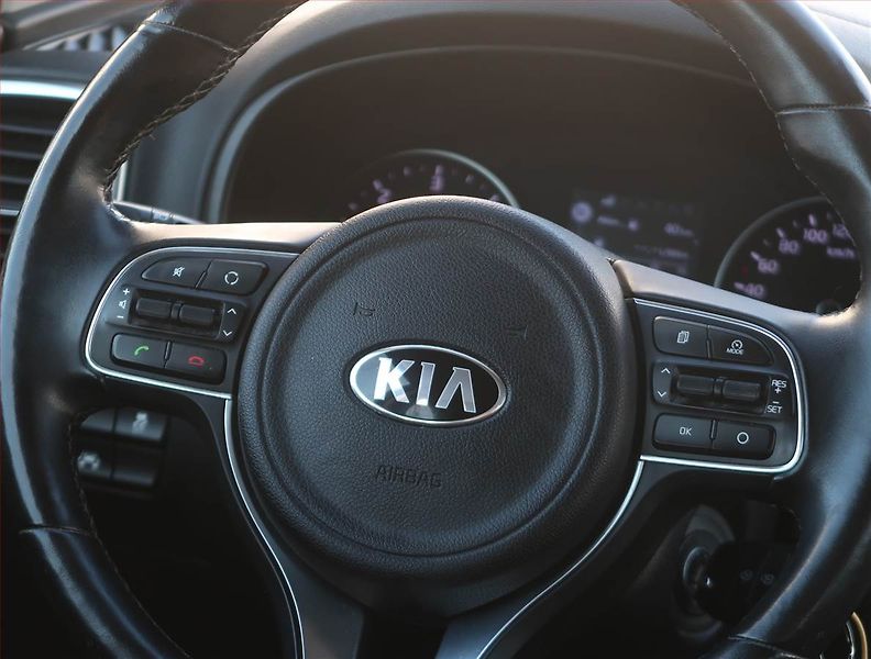 Kia Sportage (2016) 1.7 CRDi, Navi, Tempomat - fotka 21 z 21