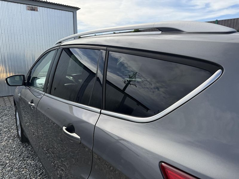 Ford Kuga 2.0TDCi 140PS 162TKM SERVIS!!! - fotka 29 z 162