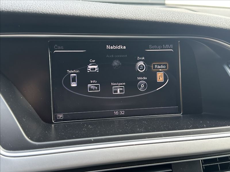 Audi A4 3,0 TDI 204PS  Ambiente A/T - fotka 31 z 53