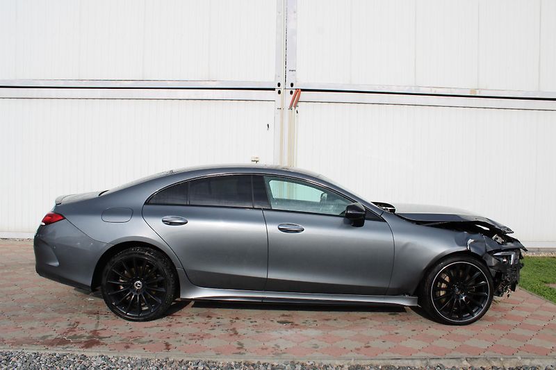Mercedes-Benz CLS 400d 4MATIC*AMG*Burmester* - fotka 3 z 31
