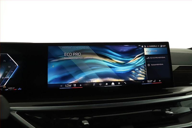 BMW X7 (2025) xDrive40d, Navigace - fotka 15 z 22
