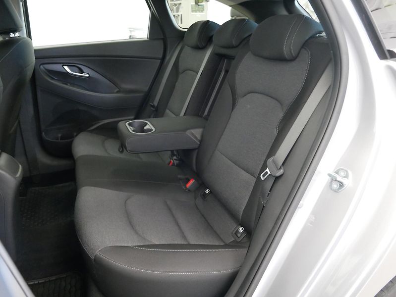 Hyundai i30 - fotka 23 z 24