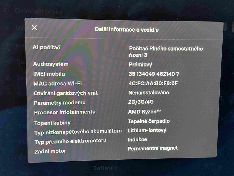Tesla Model Y (2023) AWD Long Range - fotka 9 z 10