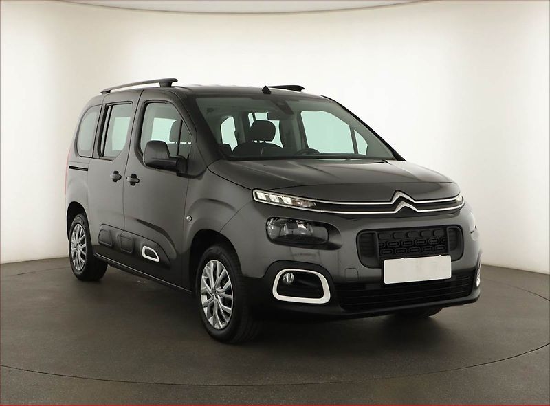 Citroën Berlingo (2018) Feel 1.2 PureTech, 5Míst, ČR - fotografie inzerátu