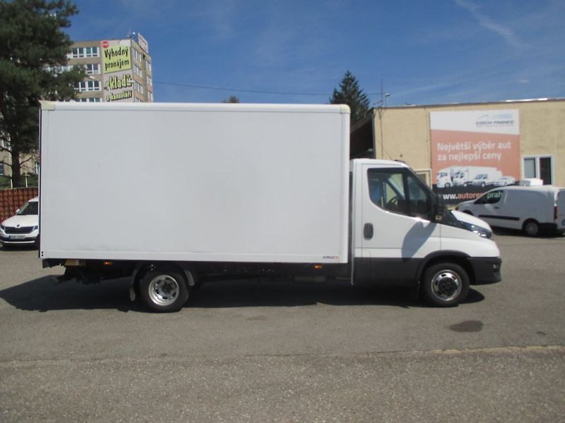 Iveco Daily 35C16 , 2,3l, 8 palet, HČ - fotka 4 z 21