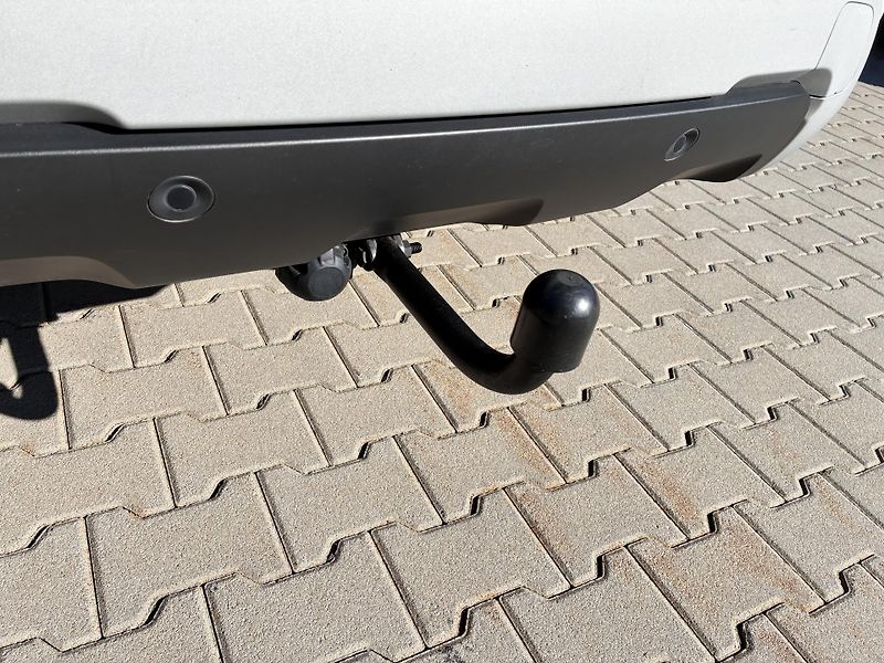 Dacia Duster 1.0TCe 67kW LPG PRESTIGE NAVI - fotka 34 z 39