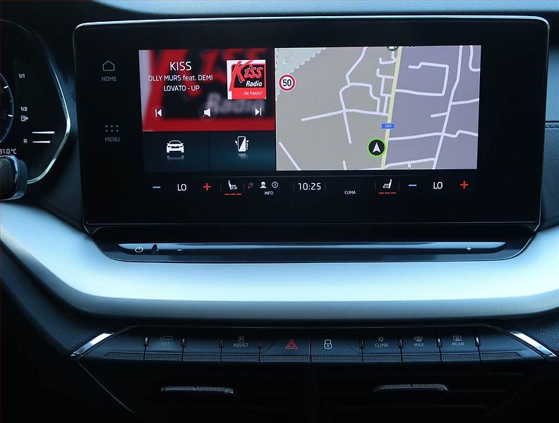 Škoda Octavia (2021) 2.0 TDI, Navi, Tempomat - fotka 12 z 23