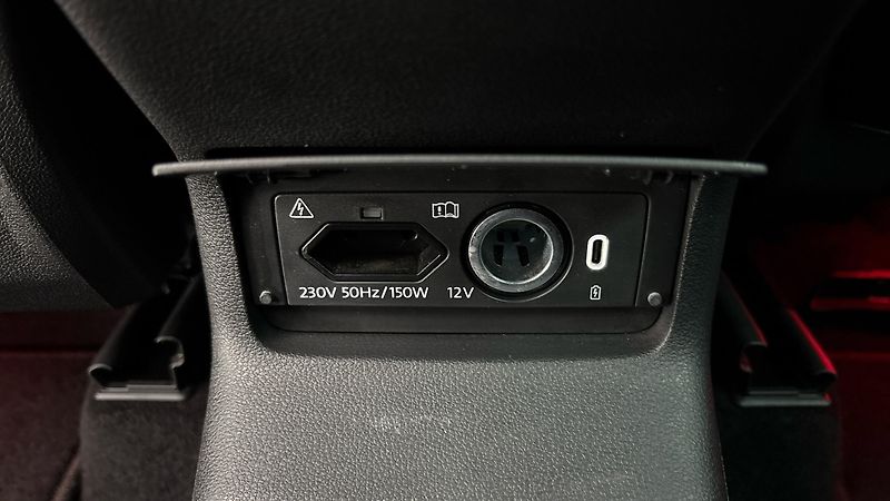 Škoda Kodiaq 2.0 TDI DSG 4x4 Sportline Excl - fotka 23 z 32