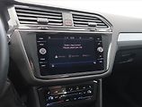Volkswagen Tiguan (2021) Life 1.5 TSI, digi klima - náhled 17