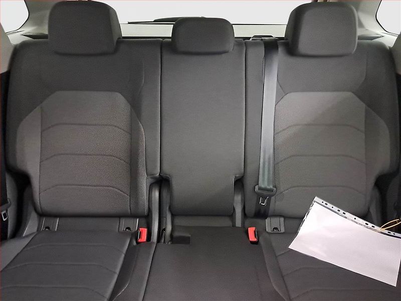 Volkswagen Touareg (2022) 3.0 TDI - fotka 10 z 22