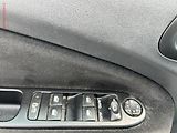 Citroën C3 Picasso (2015) 1.6 VTi, 2.maj,ČR, AT - náhled 11