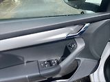 Škoda Octavia 1,5 TSI 110 Ambition - náhled 11